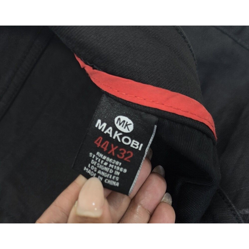 Makobi Men’s Jeans 44x32 Black Distressed Ripped Stretch Slim Fit NWT M1969 - Picture 4 of 11